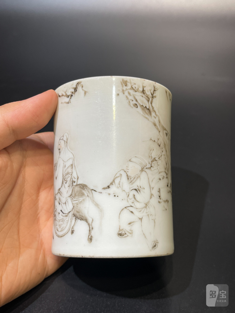 清乾隆 唐英 墨彩踏雪寻梅笔筒 - 图6